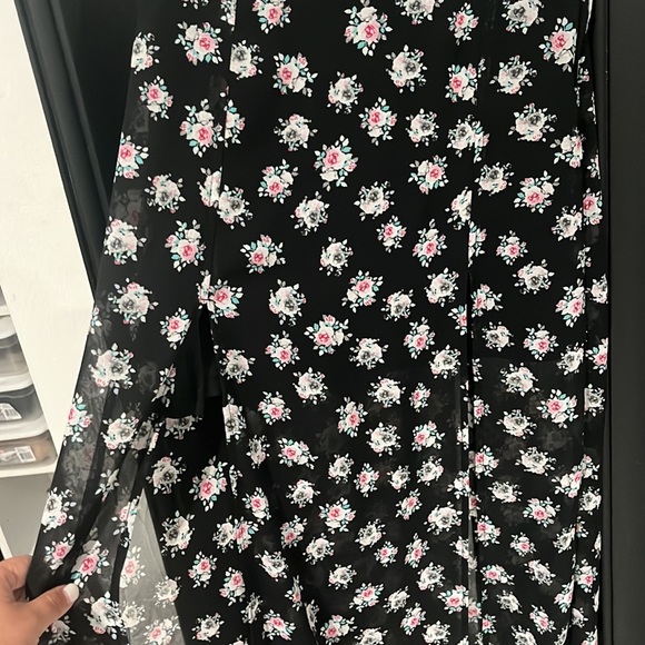 H&M miniskirt - Picture 2 of 6